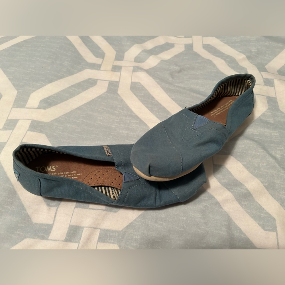 TOMS Women’s Blue Casual Shoes